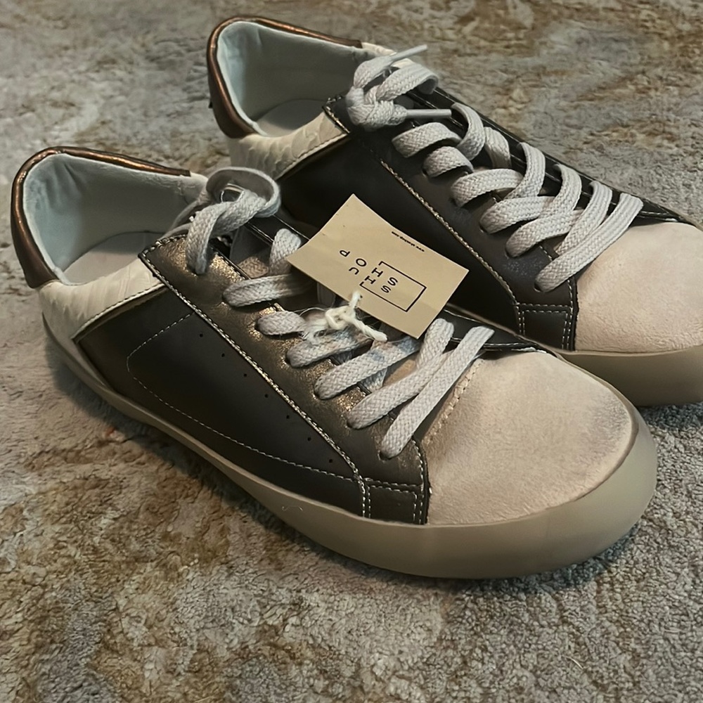 Shu Shop Paisley, two tone sneaker